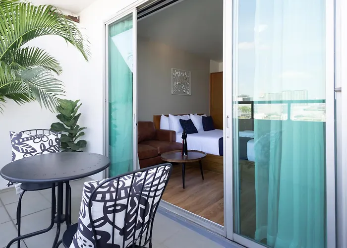 Nature Boutique Hotel Bangkok
